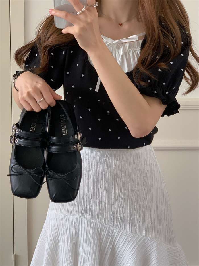 ビスチェ　胸元リボンビスチェトップス