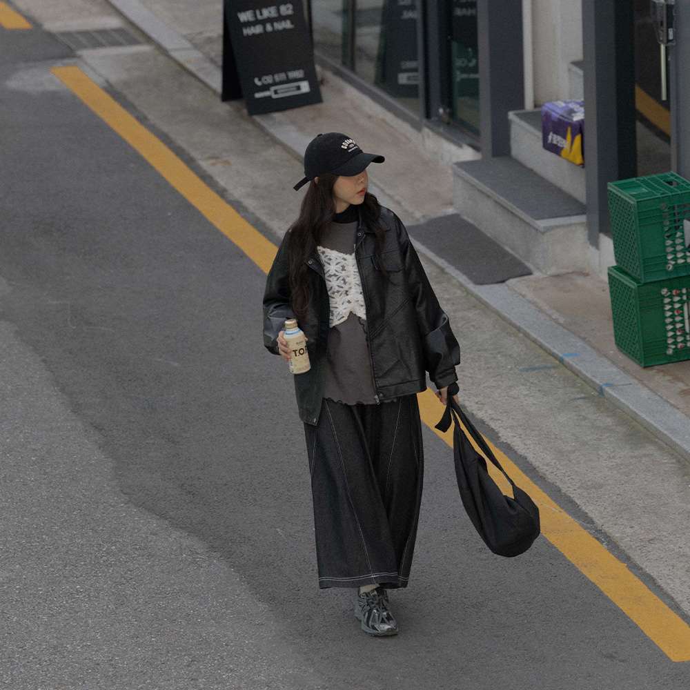 ビスチェ　透かし編みレースビスチェトップス