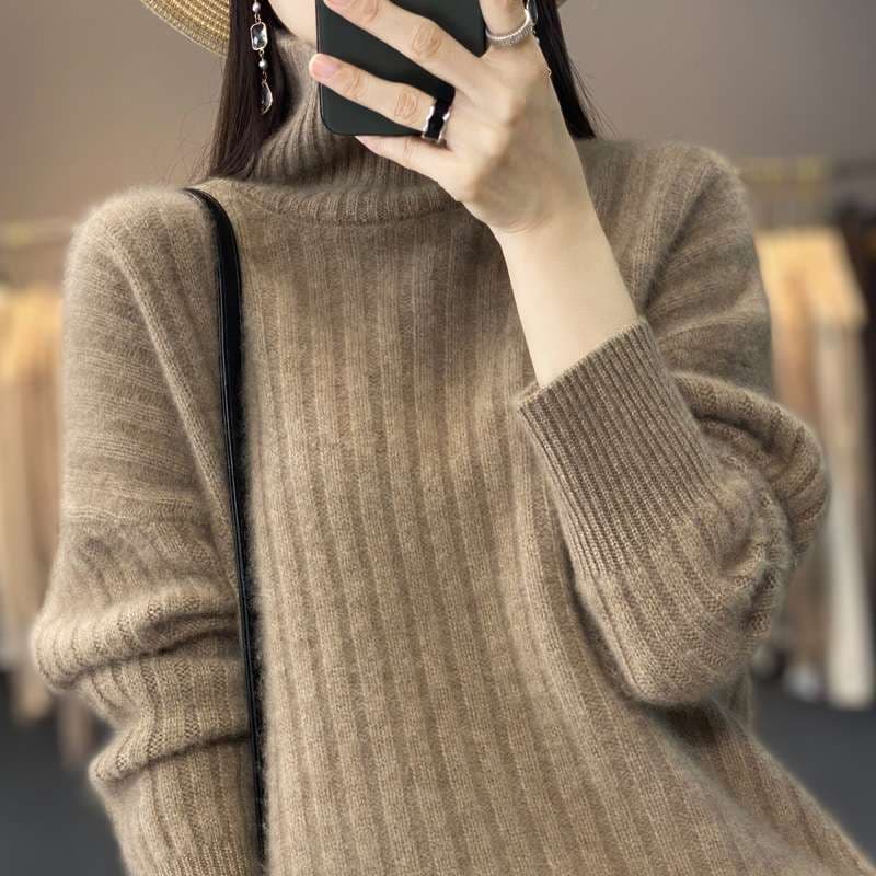 ビスチェ もこもこタートルネックセーター