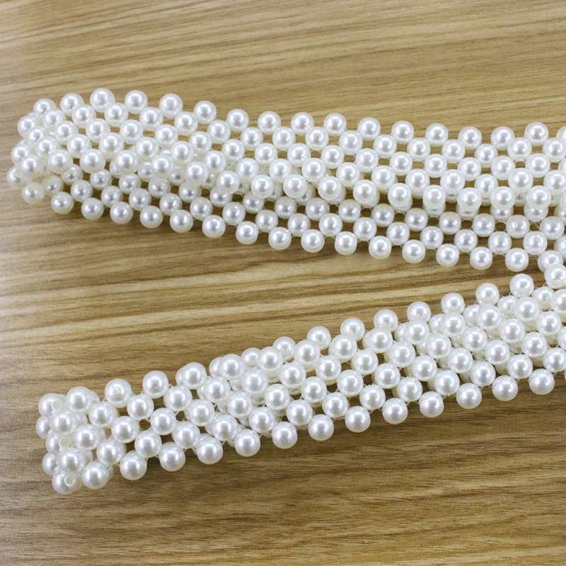 パールビスチェ煌めく純白の輝き