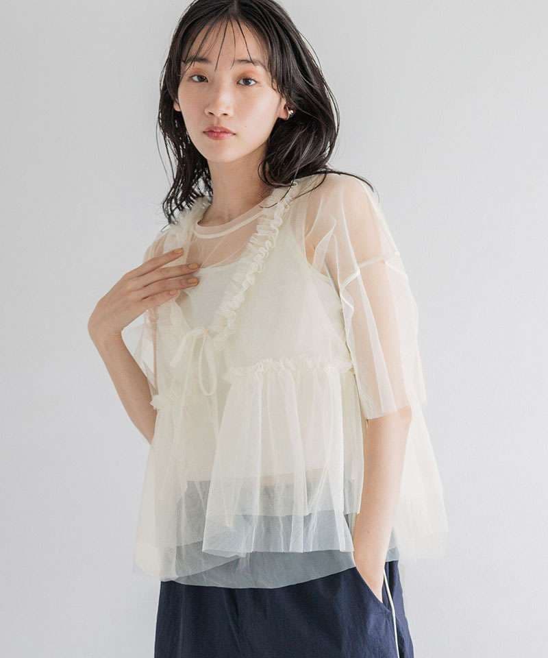 ビスチェ　ふんわりチュールビスチェレイヤード・Tシャツセット