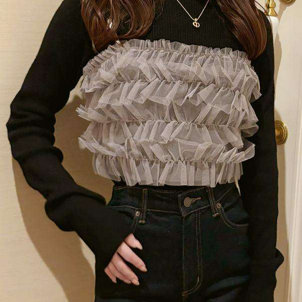 ビスチェ　フリルティアードビスチェ・タートルネックTシャツセット